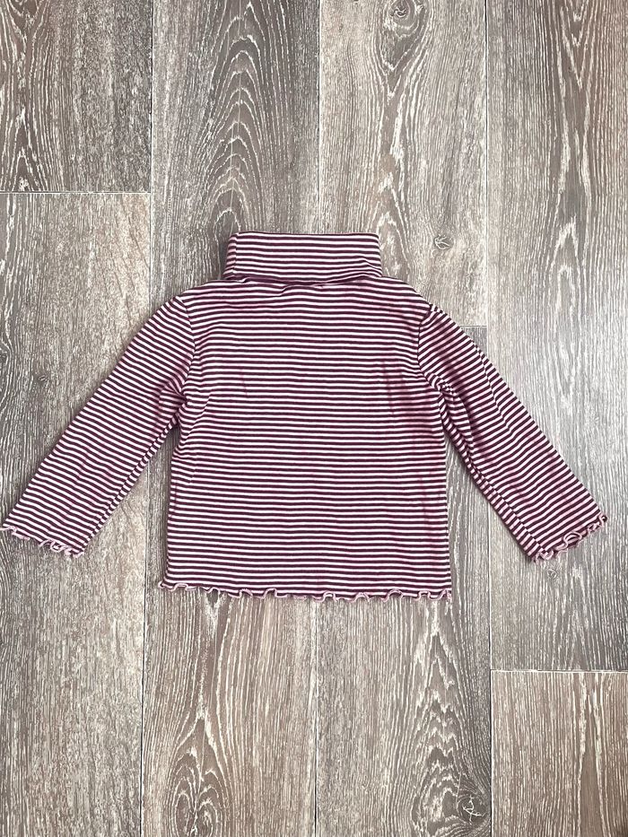 2 sous-pull et 1 robe 24 mois - photo numéro 6