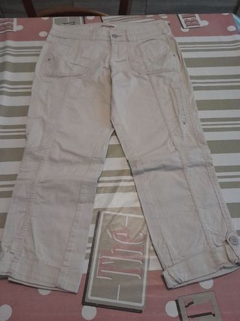 Pantacourt femme.Taille 36