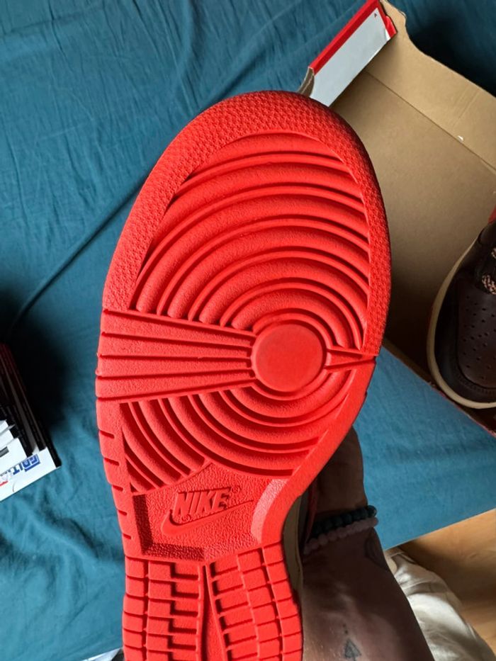 🔥 Nike Dunk Low Retro “Light British Tan / Picante Red” - photo numéro 5
