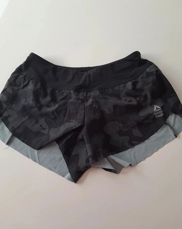 Short de sport Reebok noir taille S