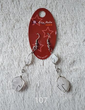 Boucles d'oreilles Ella moda neuves sans nikel