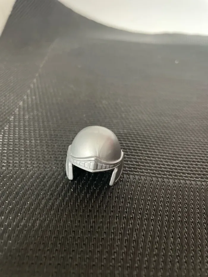 Playmobil casque légionnaire romain 4271 4273 4275 4276 4278 5390 5392 réf 30265810 - photo numéro 2