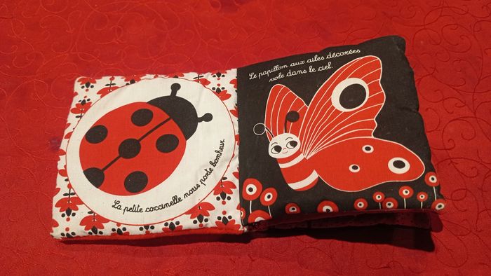 Livre d'éveil pour bébé - photo numéro 2