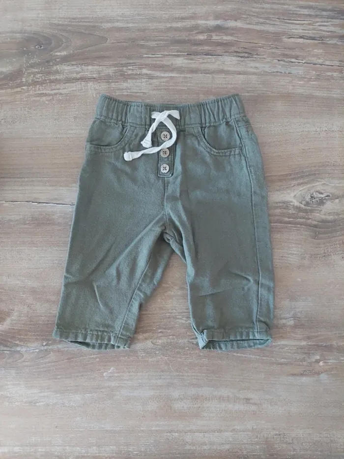 Pantalon kaki 6 mois