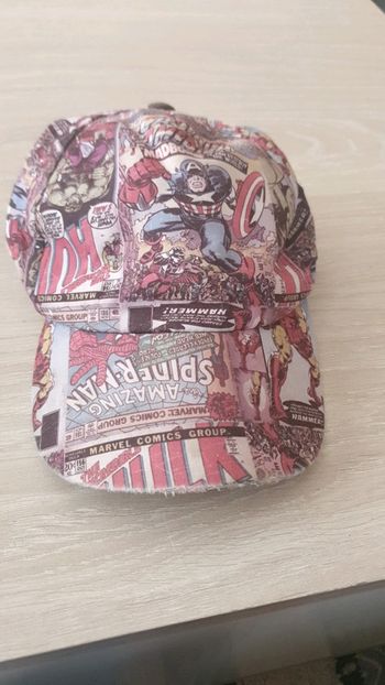Casquette des Marvels