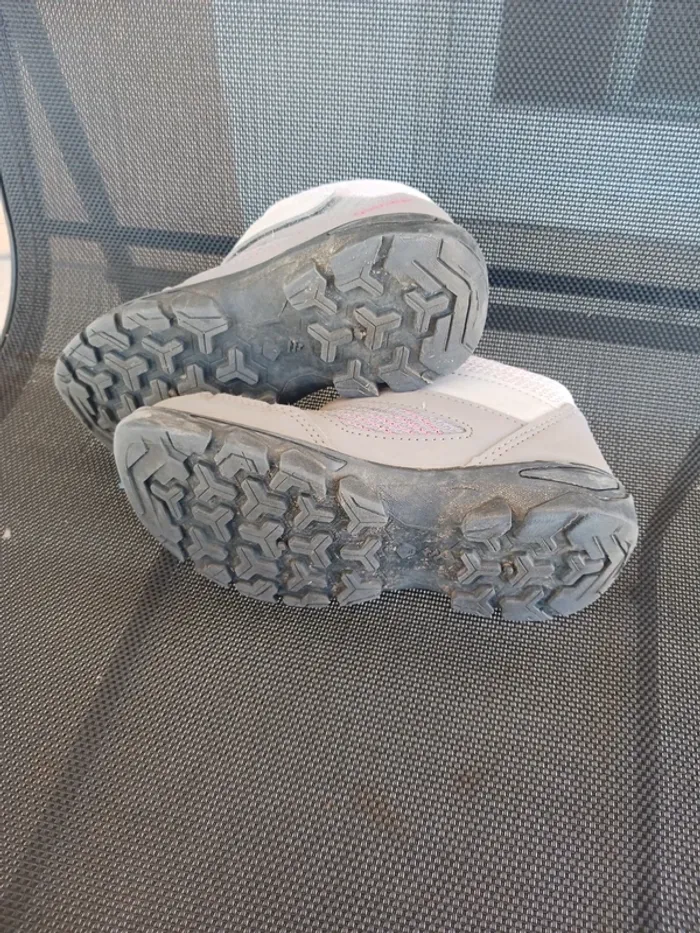 Chaussures de marche 31 - photo numéro 4