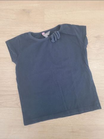 T-shirt bleu marine 4 ans