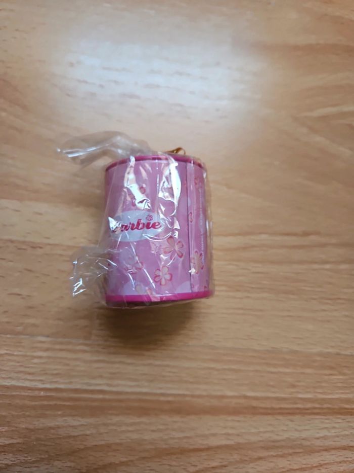 Taille crayon barbie Neuf XY - photo numéro 3