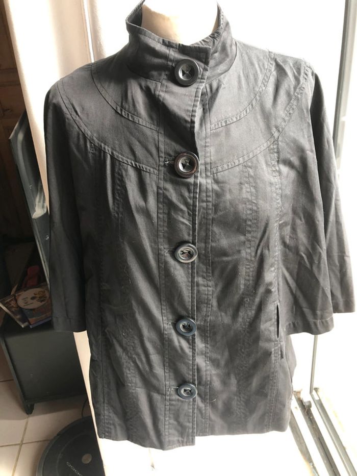 Veste toi du monde taille 2