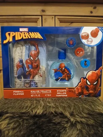 Coffret SpiderMan eau de toilette+jeux+tampon