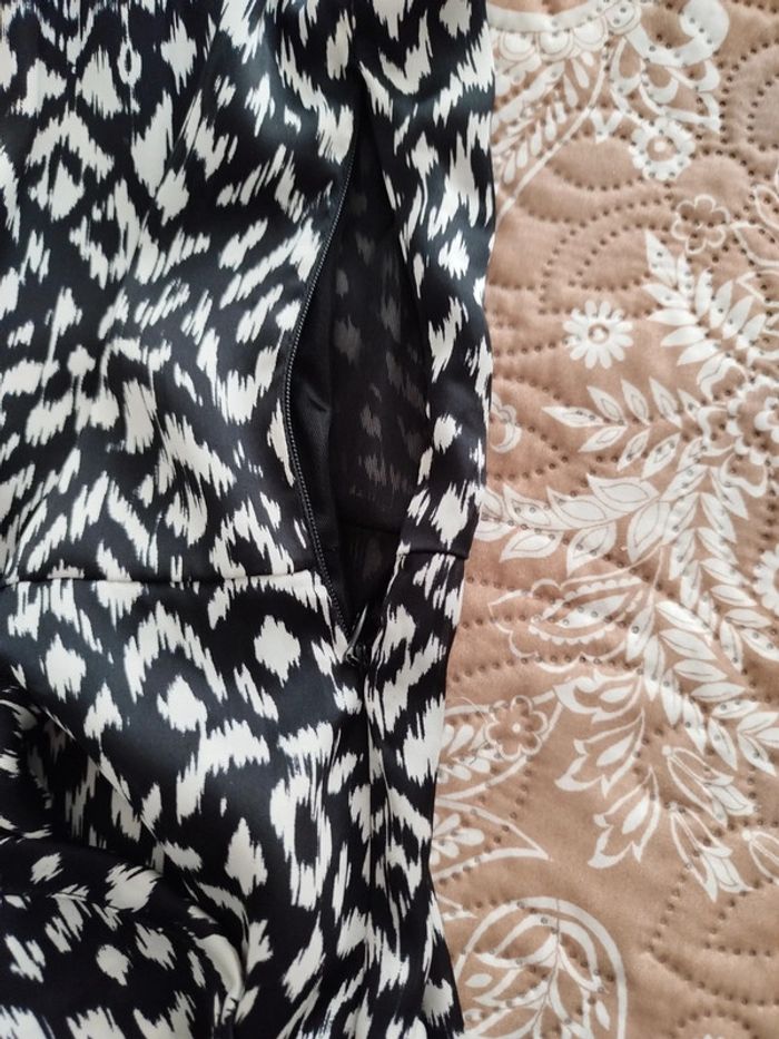 Robe#texture satiné - photo numéro 3
