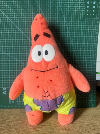 Peluche « Patrick » de Bob l’éponge  _ 27 cm
