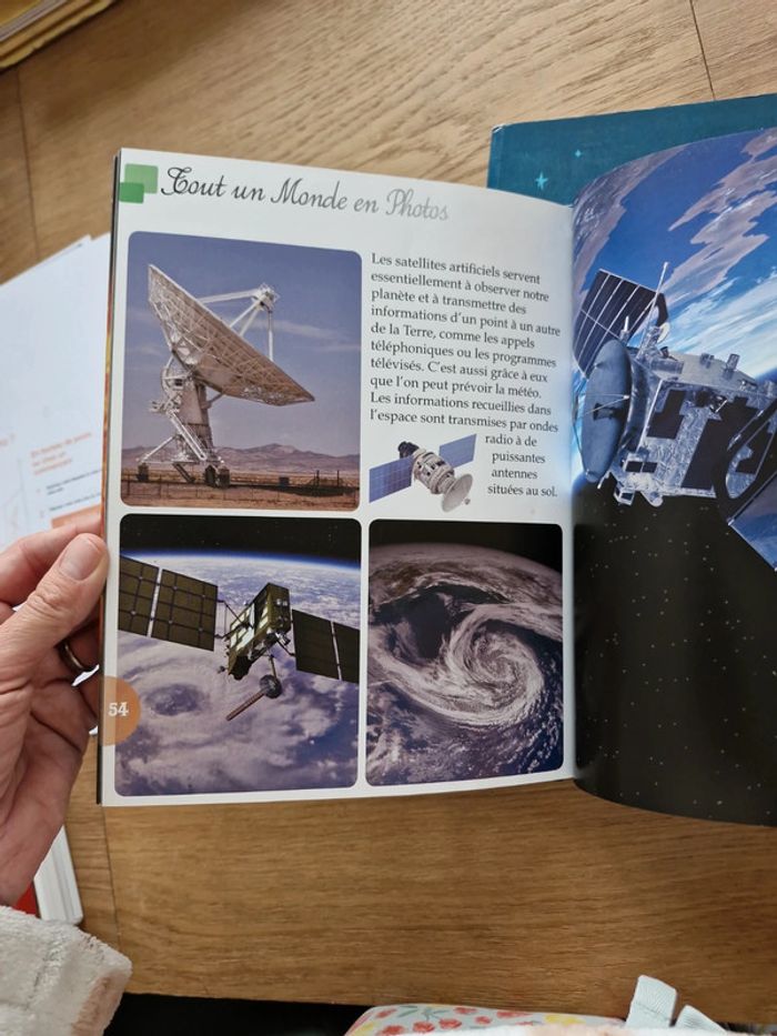 Lot livres sur l'espace - photo numéro 5
