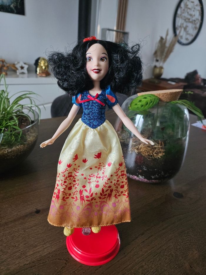Barbie Blanche Neige