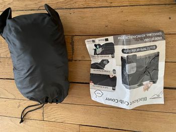 Tente anti lumière pour lit bébé 