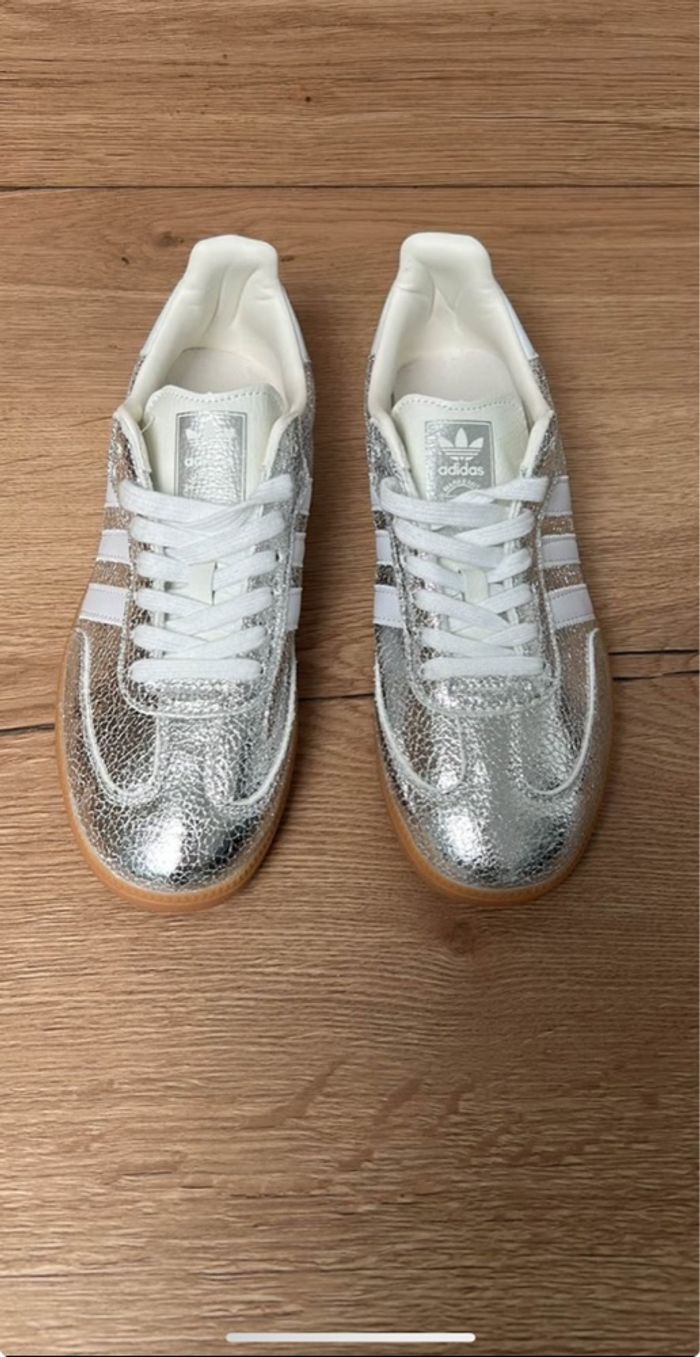 Baskets Adidas Samba argenté 40 - photo numéro 2