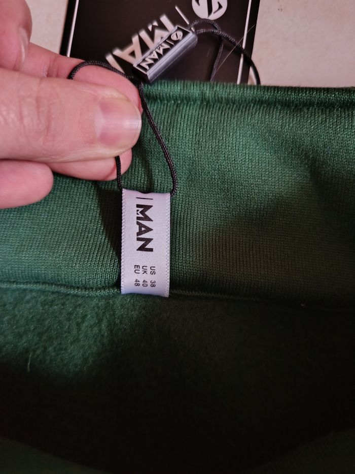 A saisir, pull mixte , taille L ! ( bien lire merci) - photo numéro 3