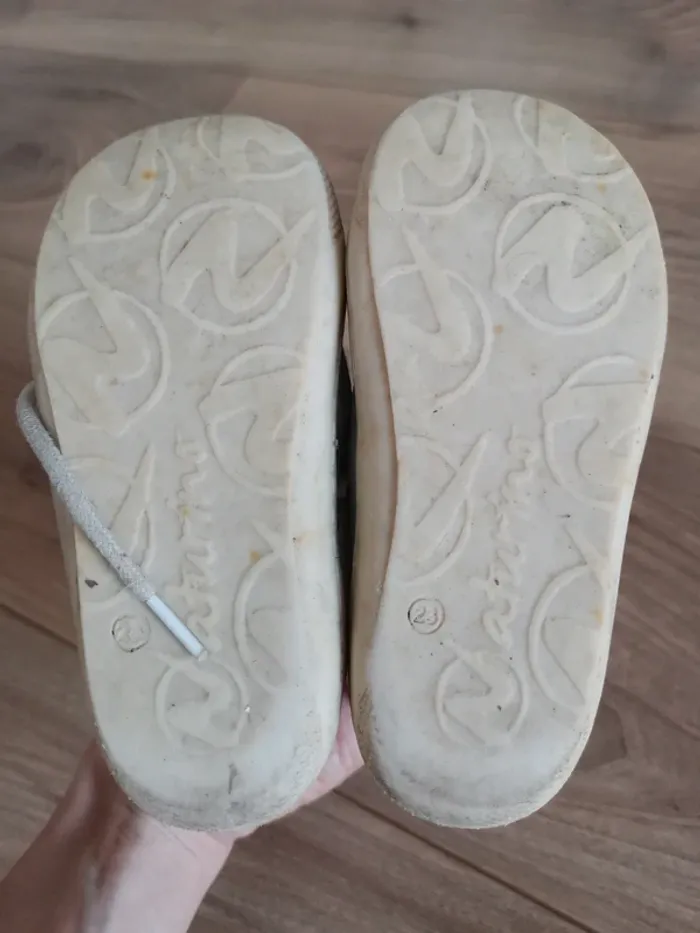 Chaussures premiers pas fille 23 - photo numéro 4