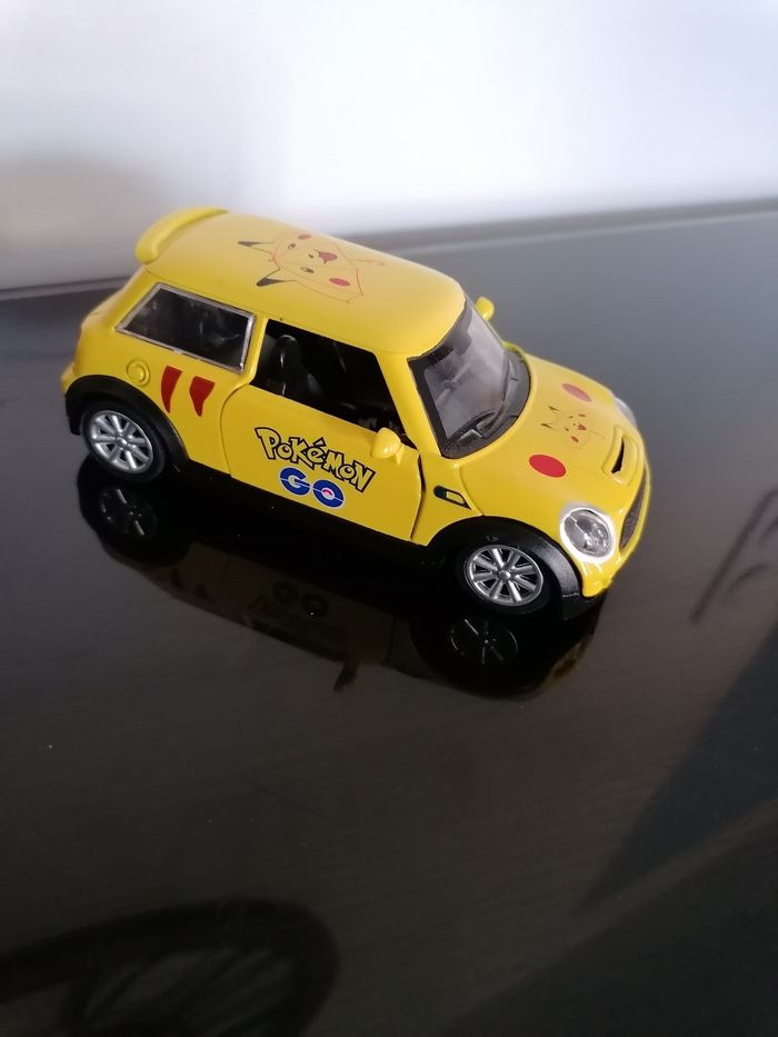 Voiture pokemon - photo numéro 4