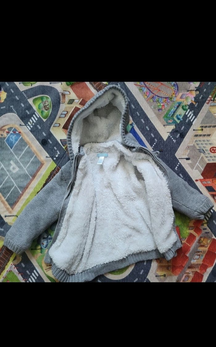 Gilet fourré - 23 mois - photo numéro 2