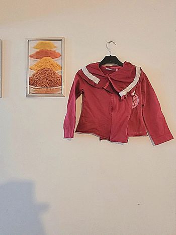 Gilet "Desigual" taille 5-6 ans