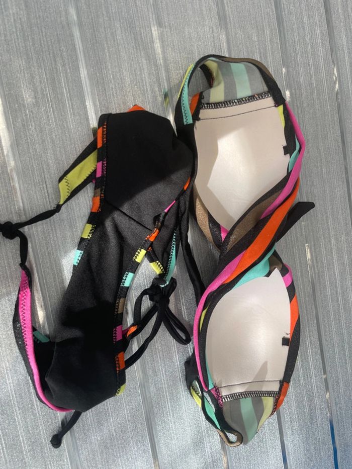Maillot 2 pièces taille 38 - photo numéro 3