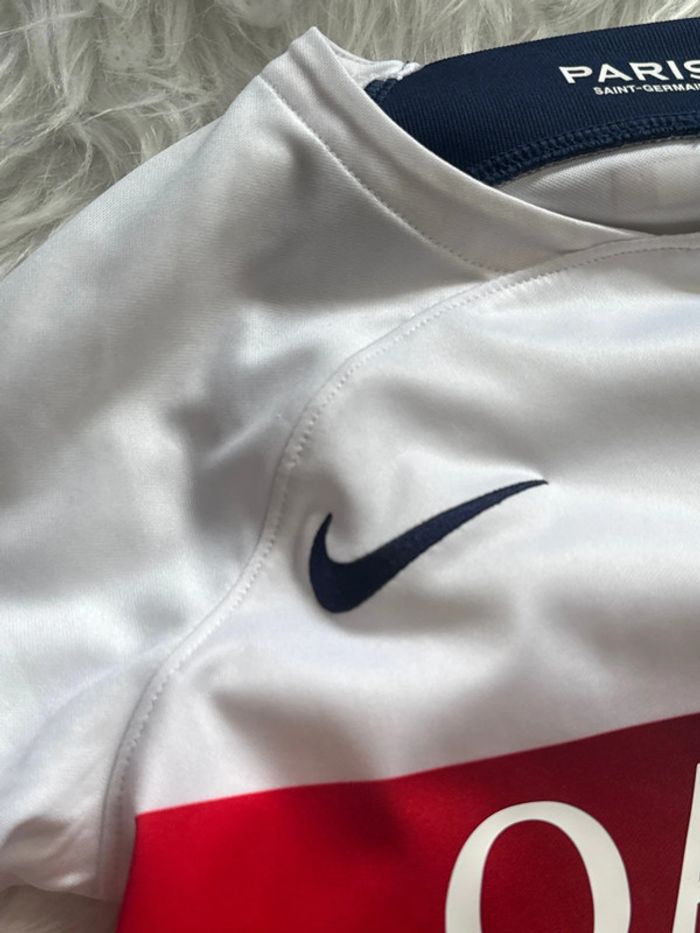 Maillot de foot Qatar, Paris-Saint-Germain Nike, taille 8/ 10 ans - photo numéro 5