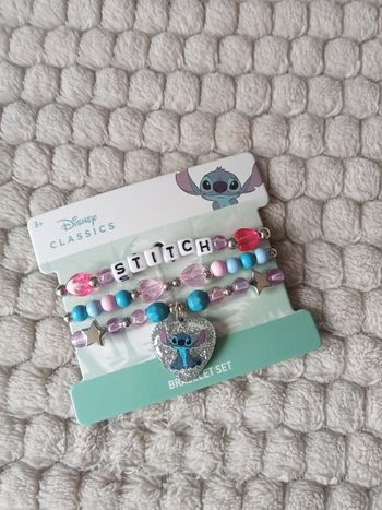 3 bracelets Stitch