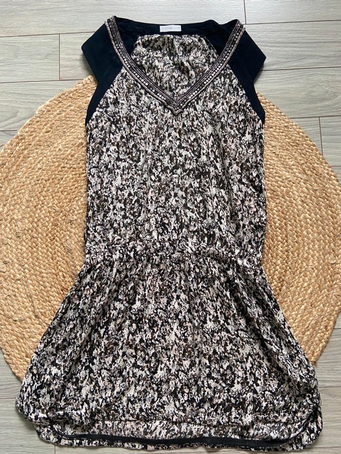 🩷 Jolie robe Cache Cache. Taille 40 🩷