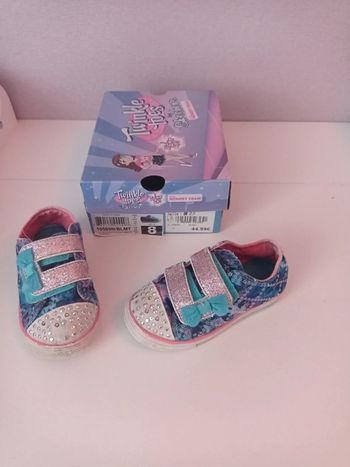 1€ Skechers basket fille strass lumineux pointure 23