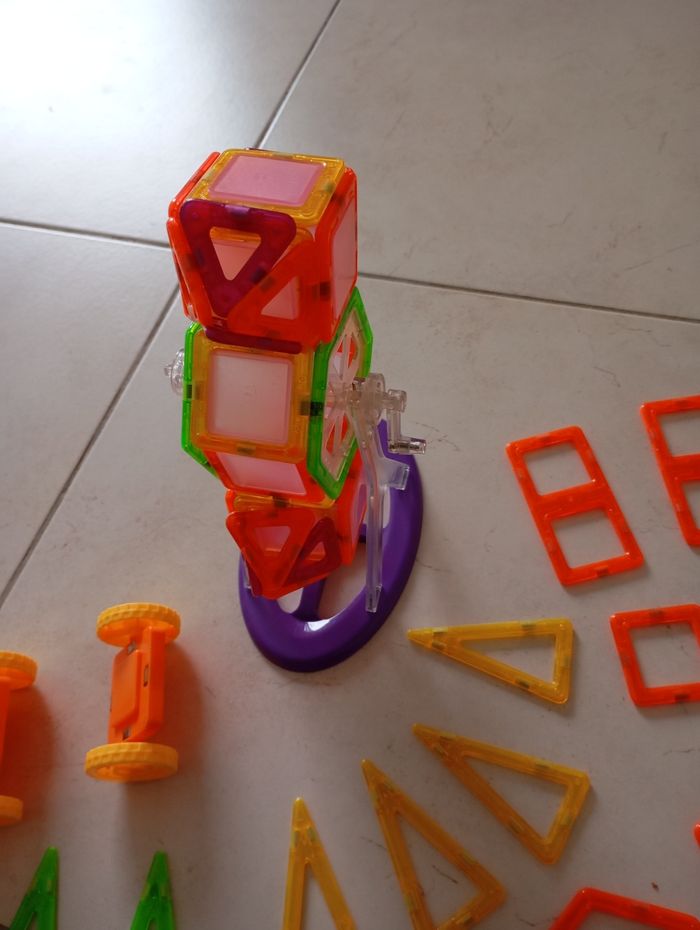 Jeu de construction magnetics - photo numéro 2