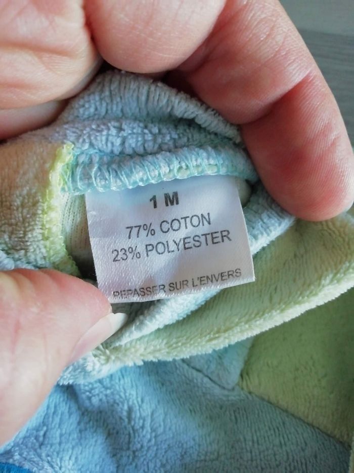 Pyjama velours taille 1 mois - photo numéro 3