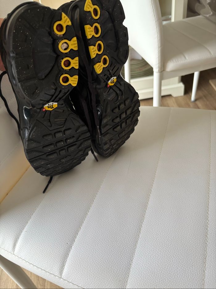 Basket TN Nike noir - photo numéro 5