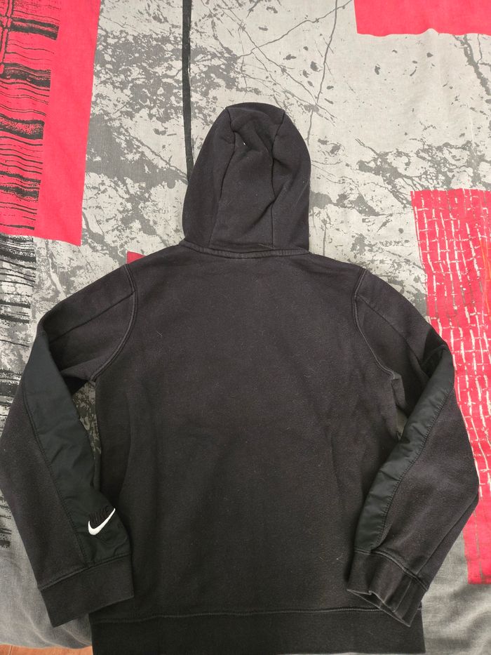 Veste Nike en 10/11 ans - photo numéro 5