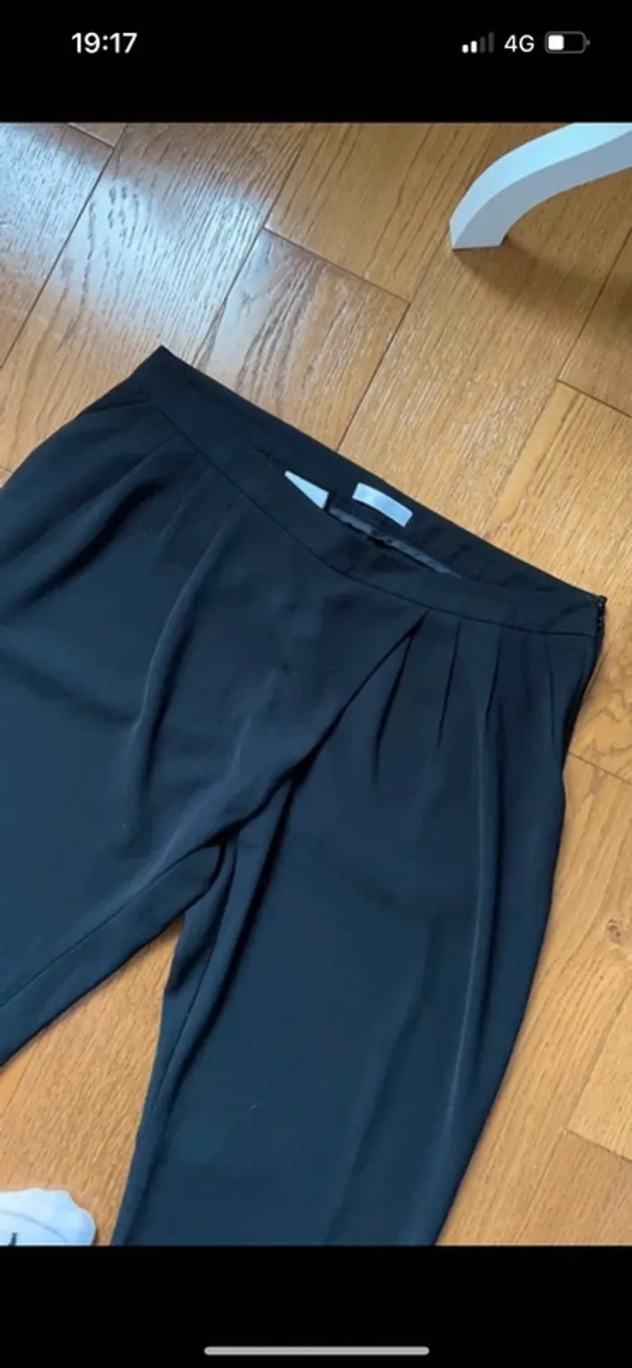 Pantalon noir fluide habillé - photo numéro 2