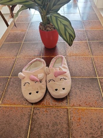 Chaussons licorne 38/39