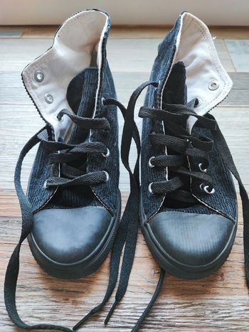 Basket velours noir T36