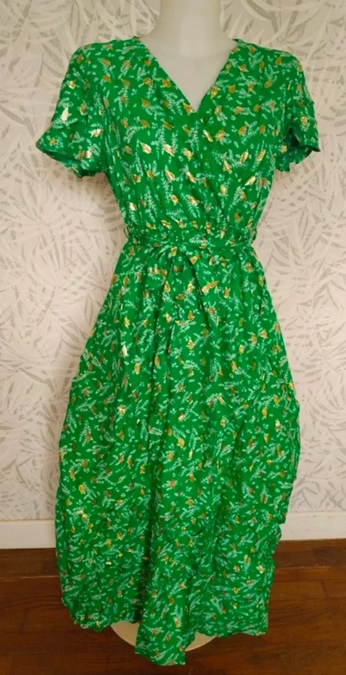 Magnifique robe longue femme été avec dorures taille 36 38 S M - photo numéro 3