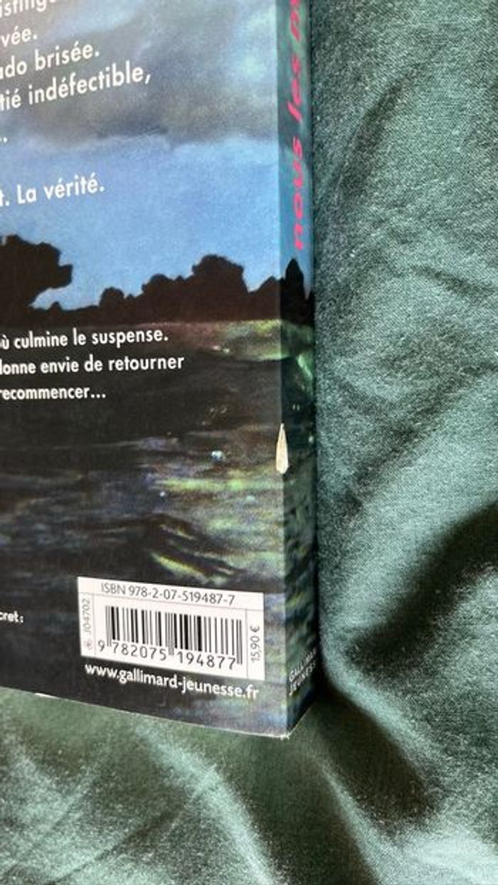 Livre Nous les menteurs - photo numéro 4