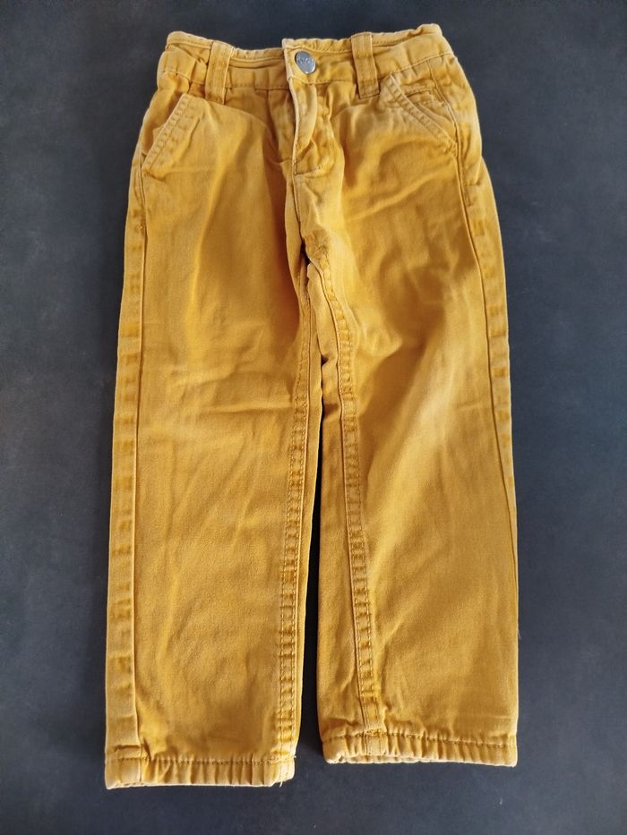 Pantalon molletonné et tee shirt - photo numéro 4