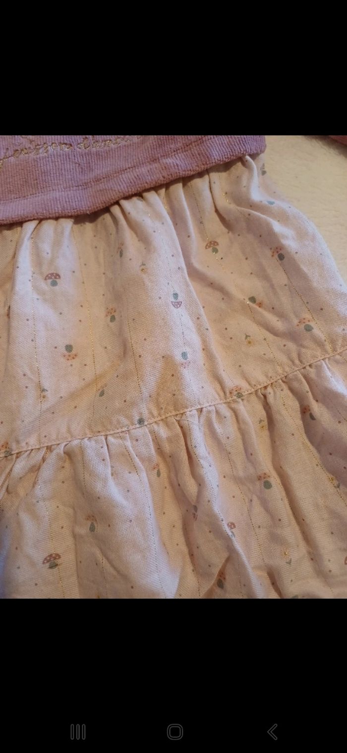 Robe bébé taille 9 mois - photo numéro 3