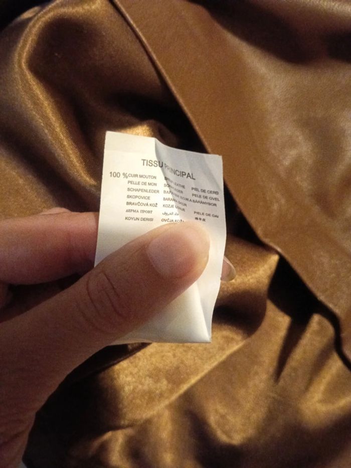 Mini-jupe en cuir taille 40 - photo numéro 13