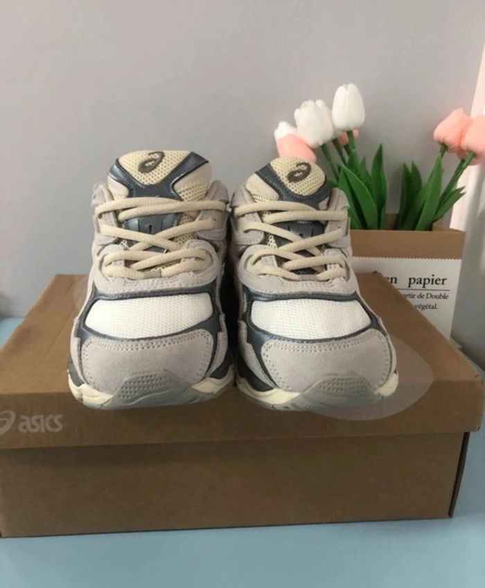 Asics GEL-NYC Gris 40 - photo numéro 2