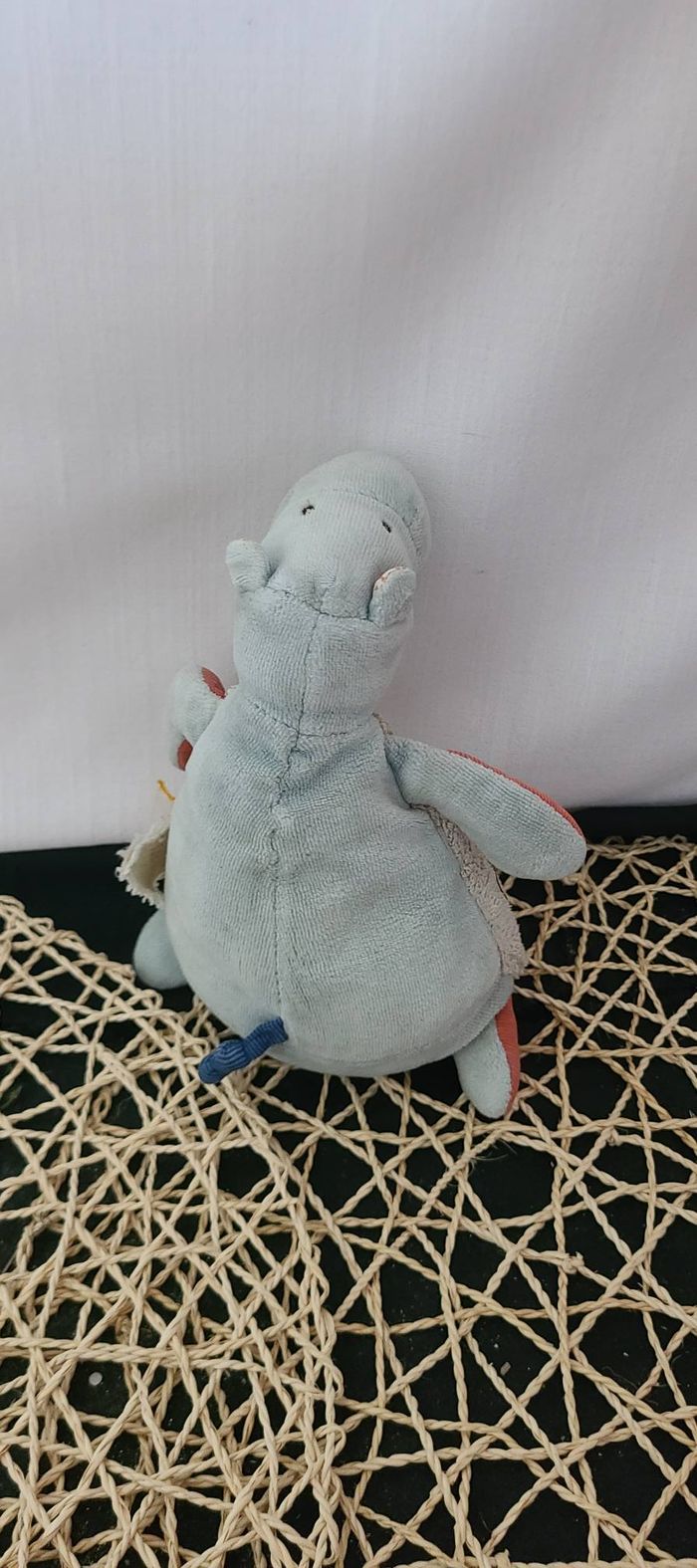 Doudou hippopotame MOULIN ROTY Les Papoum hochet grelot beige bleu 19 cm - photo numéro 5