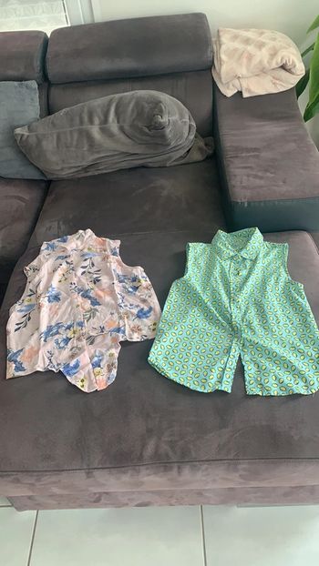 Lot 2 chemises sans manches