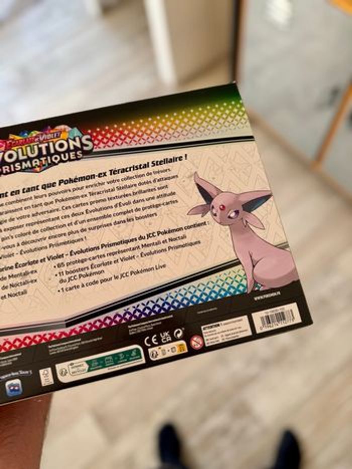 [NEUF] Coffret Pokémon collection premium figurine EV8.5 - photo numéro 7