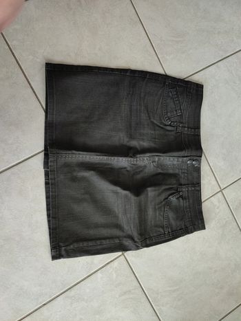 Jolie jupe en jean huilée Promod taille 42