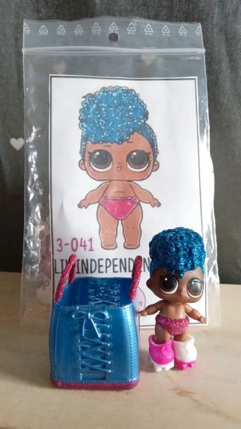 Lil indépendent queen lol