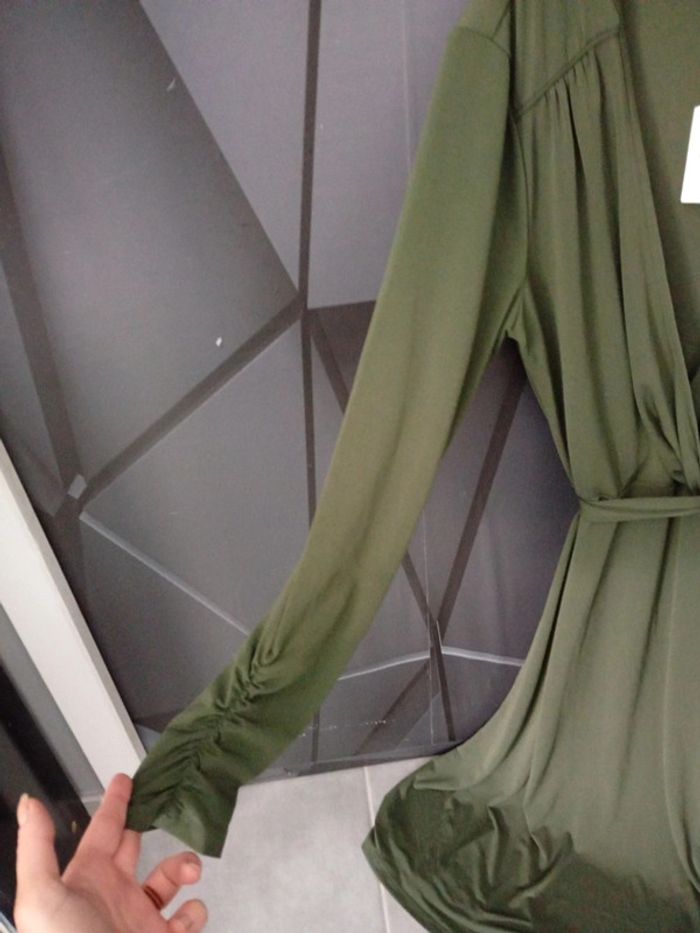 Robe longue kaki - photo numéro 3