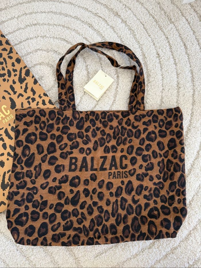 Cabas leopard balzac paris avec pochette cadeau - photo numéro 2